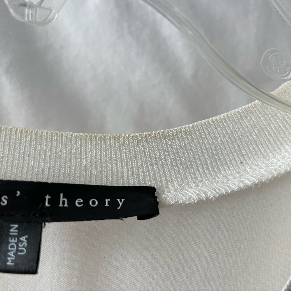 Theysken’s Theory cream silk sleeveless shell size L. - Picture 4 of 9
